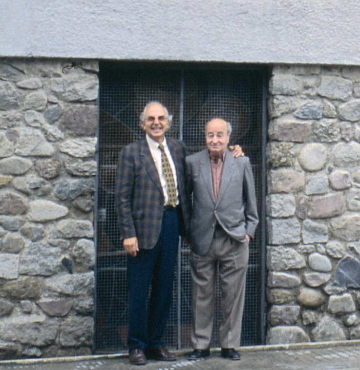 L'arquitecte Josep Puig Torné (esquerra) i el pintor Maties Palau Ferré (dreta) 1995